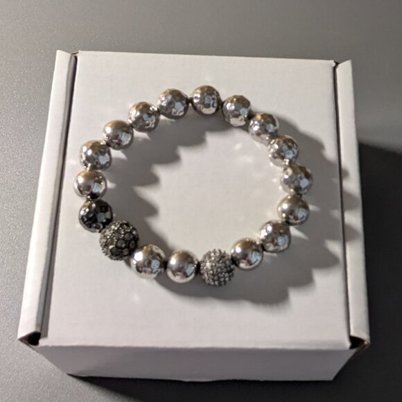 Stella & Dot Moondance Stretch Bracelet - Pre Owned - Picture 1 of 3